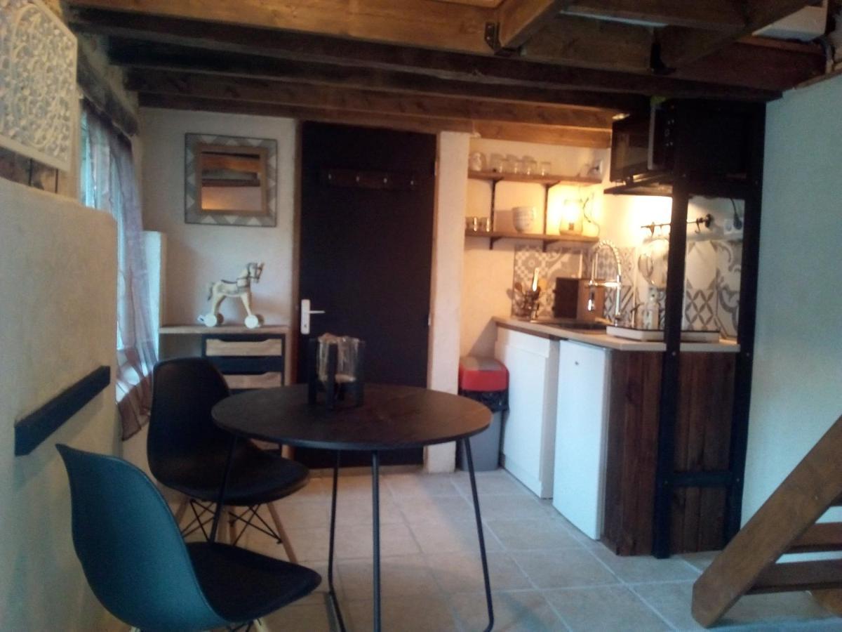 Les Chambres Du Vau Profond Vernoil Экстерьер фото